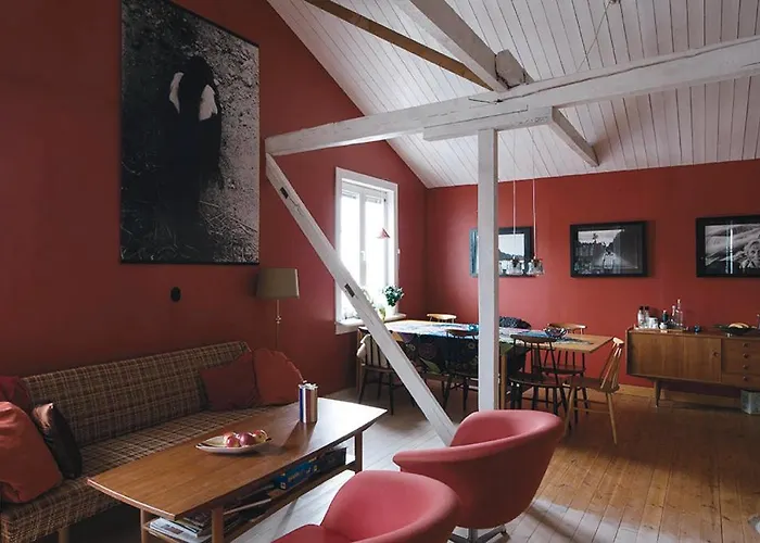 2 Bedroom Loft Apartament Henningsvær